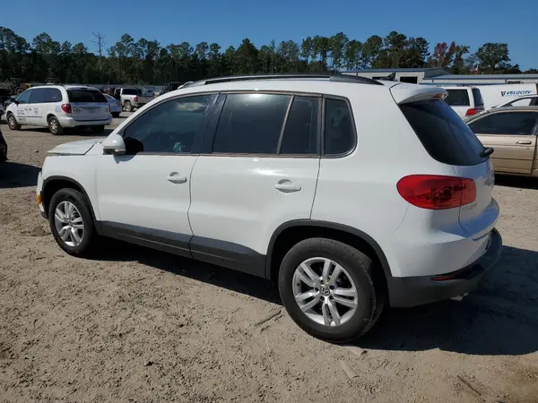 WVGAV7AX1HK015936 2017 VOLKSWAGEN TIGUAN - Image 2