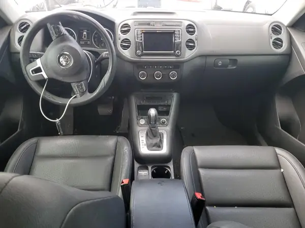 WVGAV7AX1HK016391 2017 VOLKSWAGEN TIGUAN - Image 8