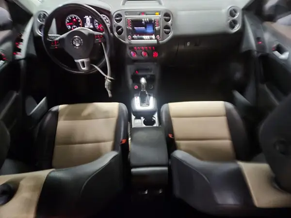 WVGAV7AX1HK026631 2017 VOLKSWAGEN TIGUAN - Image 8