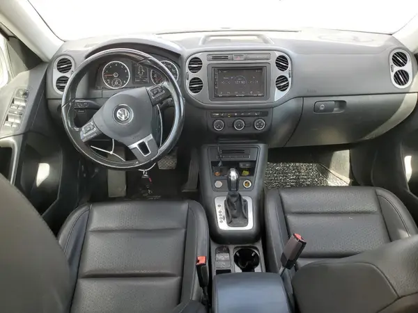 WVGAV7AX1HK026998 2017 VOLKSWAGEN TIGUAN - Image 8