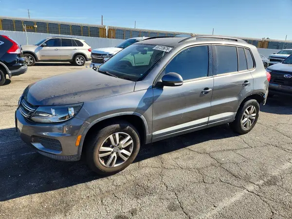 WVGAV7AX1HK039220 2017 VOLKSWAGEN TIGUAN - Image 1