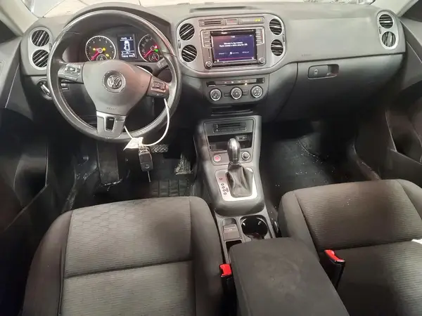 WVGAV7AX1HK046782 2017 VOLKSWAGEN TIGUAN - Image 8
