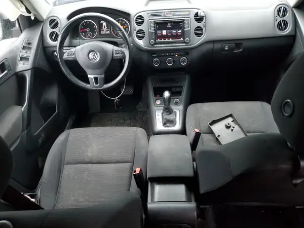 WVGAV7AX1HK047995 2017 VOLKSWAGEN TIGUAN - Image 8