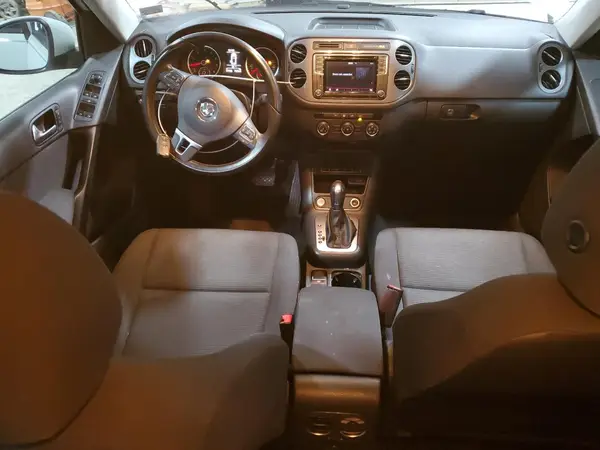 WVGAV7AX1HK052727 2017 VOLKSWAGEN TIGUAN - Image 8