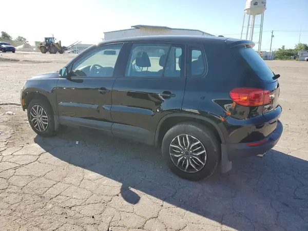 WVGAV7AX1JK000391 2018 VOLKSWAGEN TIGUAN - Image 2