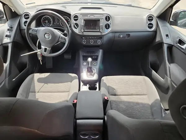 WVGAV7AX1JK005655 2018 VOLKSWAGEN TIGUAN - Image 8