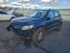 WVGAV7AX2GK000411 2016 VOLKSWAGEN TIGUAN