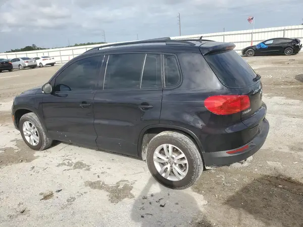 WVGAV7AX2GW006203 2016 VOLKSWAGEN TIGUAN - Image 2
