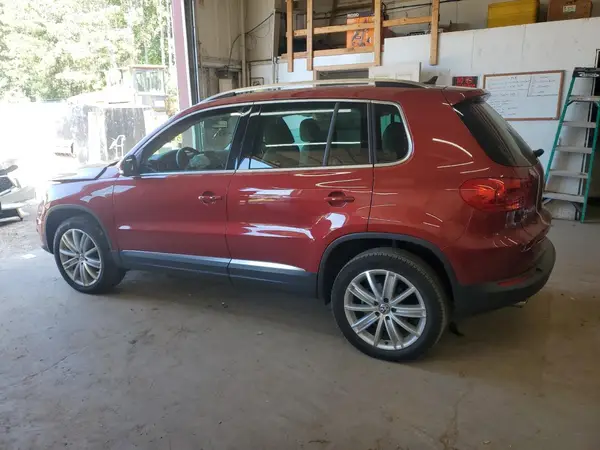 WVGAV7AX2GW048564 2016 VOLKSWAGEN TIGUAN - Image 2