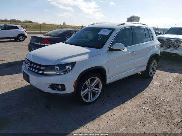 WVGAV7AX2GW074002 2016 VOLKSWAGEN TIGUAN - Image 2