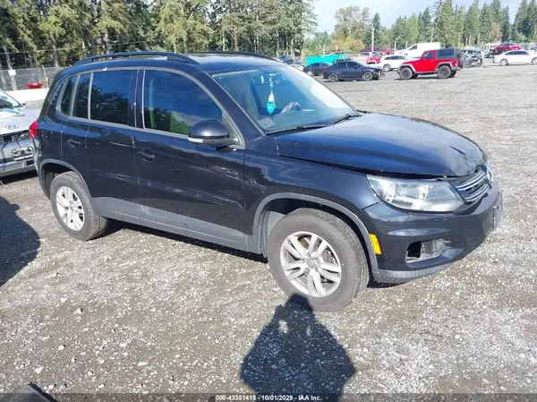 WVGAV7AX2GW506037 2016 VOLKSWAGEN TIGUAN - Image 1