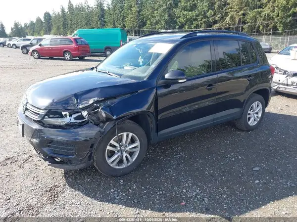 WVGAV7AX2GW506037 2016 VOLKSWAGEN TIGUAN - Image 2