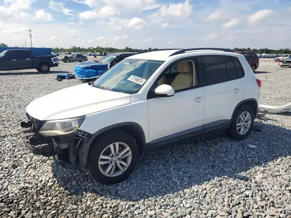 WVGAV7AX2GW506698 2016 VOLKSWAGEN TIGUAN - Image 1