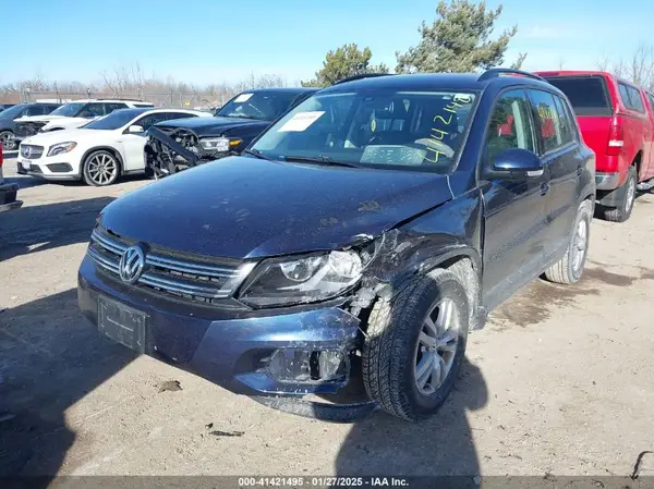 WVGAV7AX2GW524165 2016 VOLKSWAGEN TIGUAN - Image 2