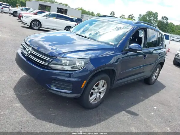 WVGAV7AX2GW529172 2016 VOLKSWAGEN TIGUAN - Image 2