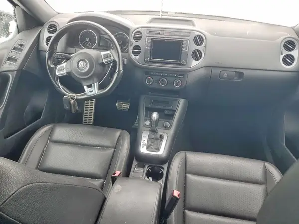 WVGAV7AX2GW529205 2016 VOLKSWAGEN TIGUAN - Image 8