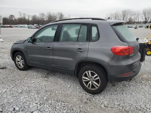 WVGAV7AX2GW533853 2016 VOLKSWAGEN TIGUAN - Image 2