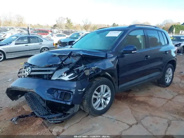 WVGAV7AX2GW538325 2016 VOLKSWAGEN TIGUAN - Image 2