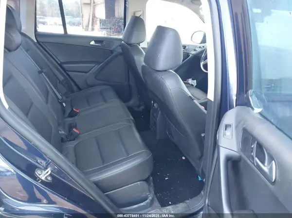 WVGAV7AX2GW538325 2016 VOLKSWAGEN TIGUAN - Image 8