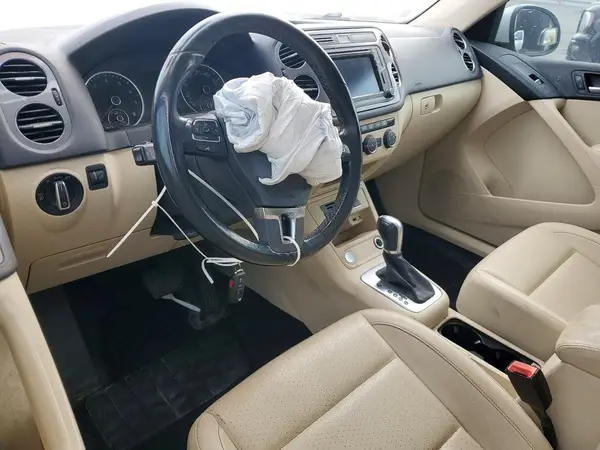 WVGAV7AX2GW540964 2016 VOLKSWAGEN TIGUAN - Image 8