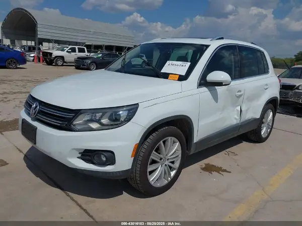 WVGAV7AX2GW541824 2016 VOLKSWAGEN TIGUAN - Image 2