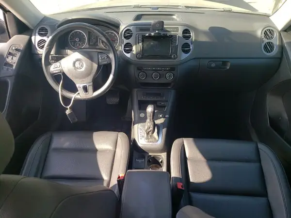 WVGAV7AX2GW544710 2016 VOLKSWAGEN TIGUAN - Image 8