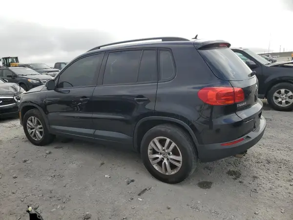 WVGAV7AX2GW552144 2016 VOLKSWAGEN TIGUAN - Image 2