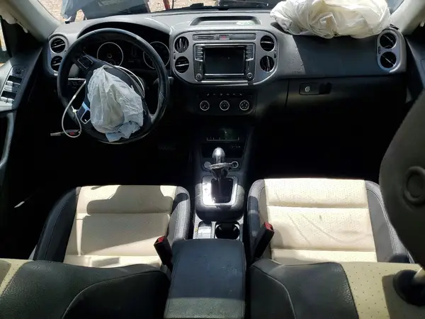 WVGAV7AX2GW553391 2016 VOLKSWAGEN TIGUAN - Image 8