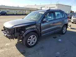 WVGAV7AX2GW559904 2016 VOLKSWAGEN TIGUAN