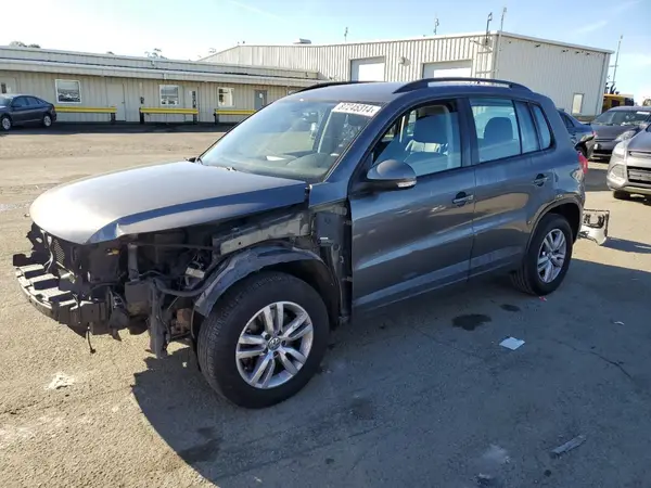 WVGAV7AX2GW559904 2016 VOLKSWAGEN TIGUAN - Image 1