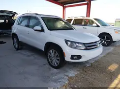 WVGAV7AX2GW564861 2016 VOLKSWAGEN TIGUAN