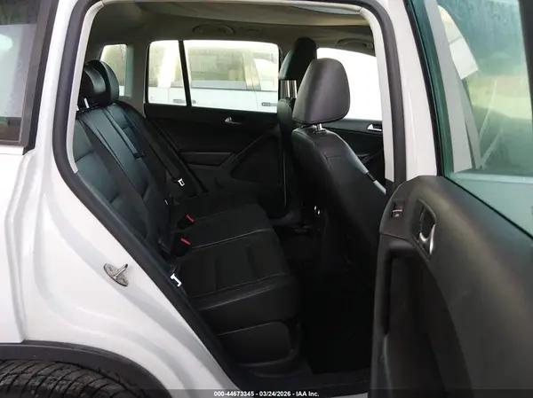 WVGAV7AX2GW564861 2016 VOLKSWAGEN TIGUAN - Image 8