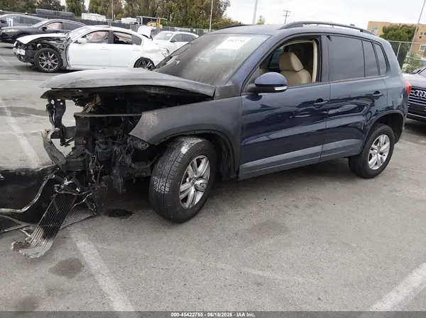 WVGAV7AX2GW565038 2016 VOLKSWAGEN TIGUAN - Image 2