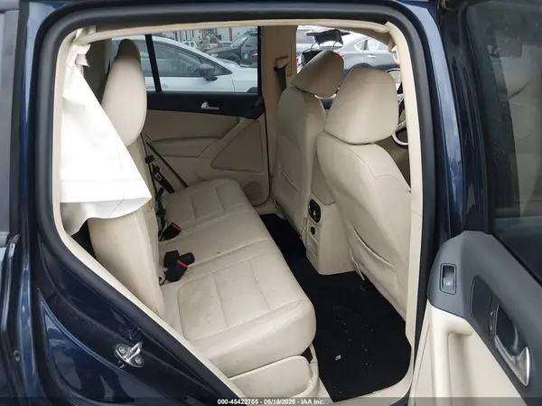 WVGAV7AX2GW565038 2016 VOLKSWAGEN TIGUAN - Image 8