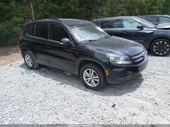 WVGAV7AX2GW569042 2016 VOLKSWAGEN TIGUAN