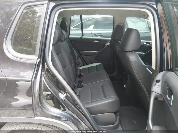 WVGAV7AX2GW569042 2016 VOLKSWAGEN TIGUAN - Image 8