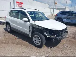 WVGAV7AX2GW583569 2016 VOLKSWAGEN TIGUAN