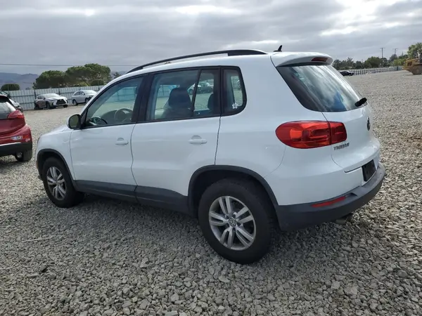 WVGAV7AX2GW584124 2016 VOLKSWAGEN TIGUAN - Image 2