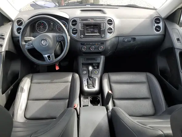 WVGAV7AX2GW584124 2016 VOLKSWAGEN TIGUAN - Image 8