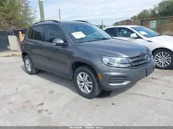 WVGAV7AX2GW585807 2016 VOLKSWAGEN TIGUAN