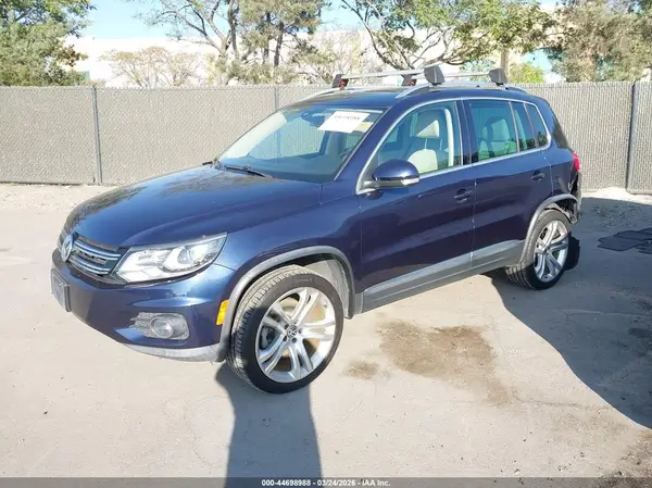WVGAV7AX2GW591557 2016 VOLKSWAGEN TIGUAN - Image 2