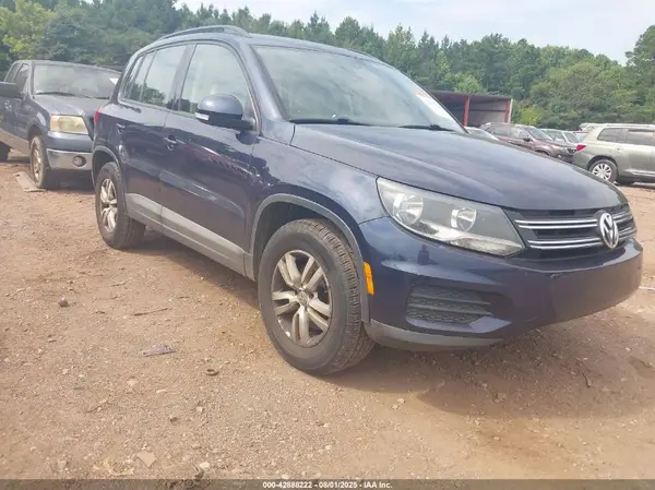 WVGAV7AX2GW602573 2016 VOLKSWAGEN TIGUAN - Image 1