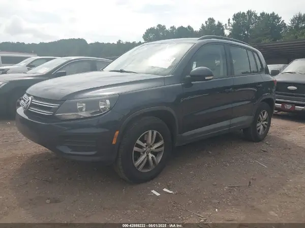 WVGAV7AX2GW602573 2016 VOLKSWAGEN TIGUAN - Image 2