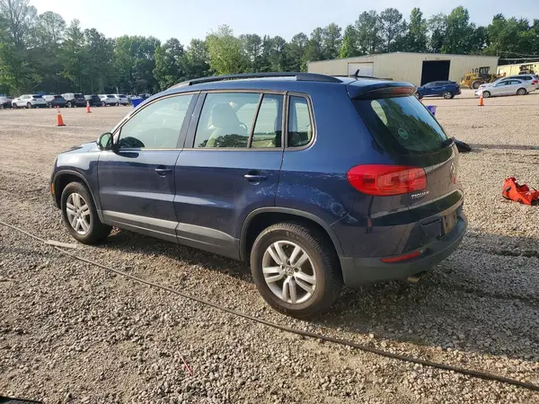 WVGAV7AX2GW602587 2016 VOLKSWAGEN TIGUAN - Image 2