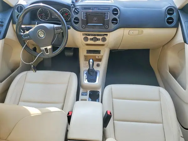 WVGAV7AX2GW602587 2016 VOLKSWAGEN TIGUAN - Image 8