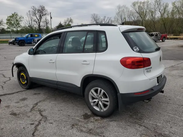 WVGAV7AX2GW604145 2016 VOLKSWAGEN TIGUAN - Image 2