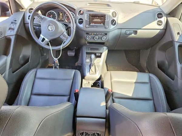 WVGAV7AX2GW607174 2016 VOLKSWAGEN TIGUAN - Image 8