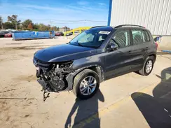 WVGAV7AX2GW611631 2016 VOLKSWAGEN TIGUAN