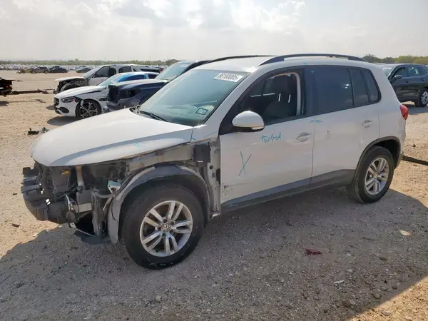 WVGAV7AX2HK002614 2017 VOLKSWAGEN TIGUAN - Image 1