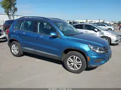 WVGAV7AX2HK012690 2017 VOLKSWAGEN TIGUAN